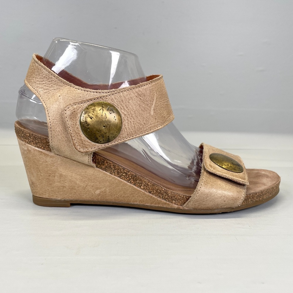 Taos Carousel 2 Wedge Sandals Womens Size 40 US 9 Brown Leather Cork Shoes